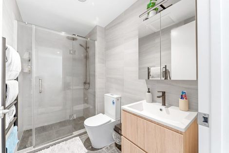 Photo of property in 906/1 Buscomb Avenue, Henderson, Auckland, 0610