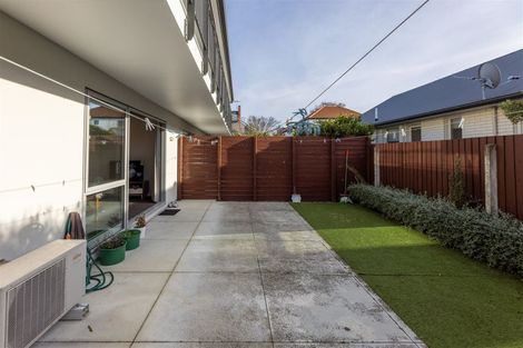 Photo of property in 2/31 Clissold Street, Merivale, Christchurch, 8014