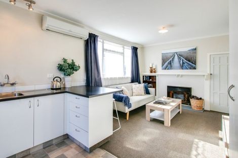 Photo of property in 607 Jervois Street, Mayfair, Hastings, 4122