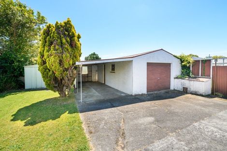 Photo of property in 5 Belvedere Crescent, Takaro, Palmerston North, 4412