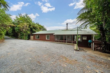 Photo of property in 39 Avro Road, Blue Mountains, Upper Hutt, 5371