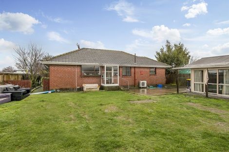 Photo of property in 18a Renfrew Street, Upper Riccarton, Christchurch, 8041