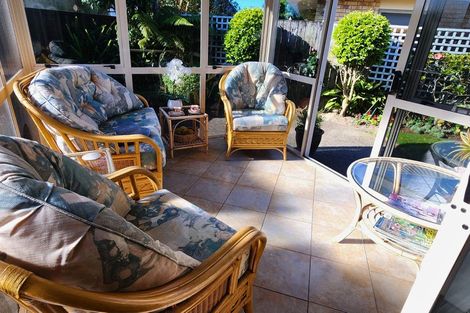 Photo of property in 17 Rosberg Place, Mount Maunganui, 3116