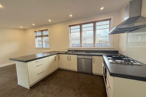 Photo of property in 48 Bristol Square, Hutt Central, Lower Hutt, 5010