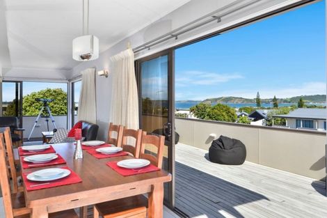 Photo of property in 19 Blue Bell Parade, Omaha, 0986