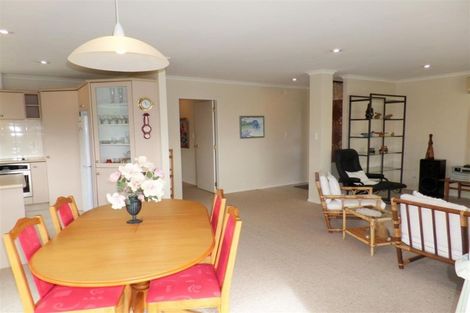 Photo of property in 6 Hawk Place, Welcome Bay, Tauranga, 3112
