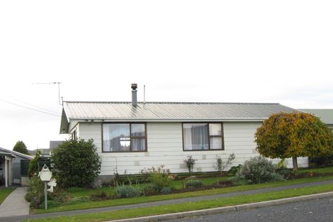 Photo of property in 7a Wyre Street, Kaitangata, 9210