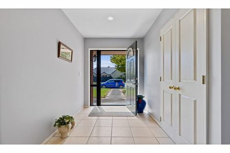 Photo of property in 33 Welsford Street, Woodend, 7610