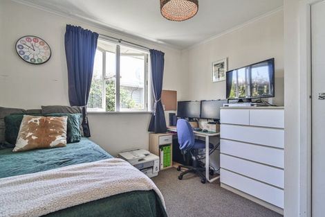 Photo of property in 209 Tudor Avenue, Mayfair, Hastings, 4122