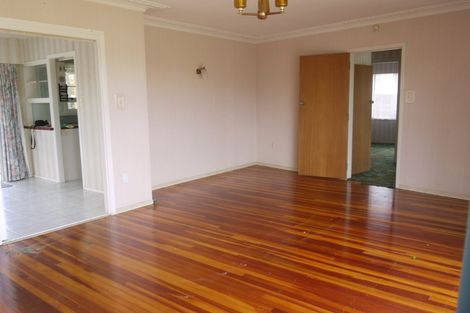 Photo of property in 11 Wells Road, Bucklands Beach, Auckland, 2012