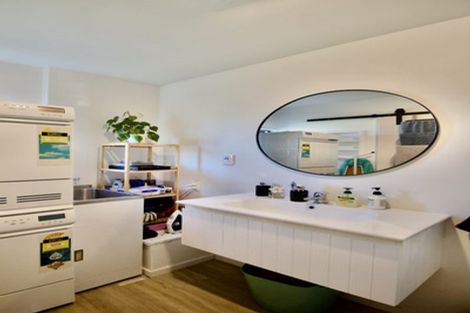 Photo of property in 4/56 Ferndale Road, Mount Wellington, Auckland, 1060