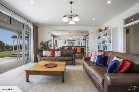 Photo of property in 361c Muriwai Valley Road, Muriwai, 0881