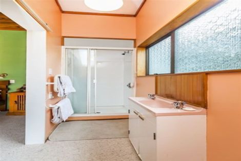 Photo of property in 17 Postgate Drive, Whitby, Porirua, 5024