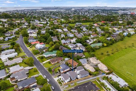 Photo of property in 44b Blakeborough Drive, Forrest Hill, Auckland, 0620