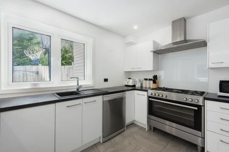 Photo of property in 34b Birch Terrace, Birchville, Upper Hutt, 5018