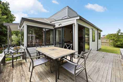 Photo of property in 11 Azimuth Place, Flagstaff, Hamilton, 3210