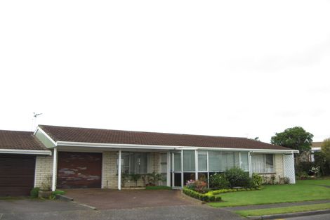 Photo of property in 1a Evelyn Place, Welbourn, New Plymouth, 4310