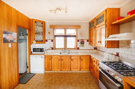Photo of property in 7 Vernon Avenue, Takaro, Palmerston North, 4412