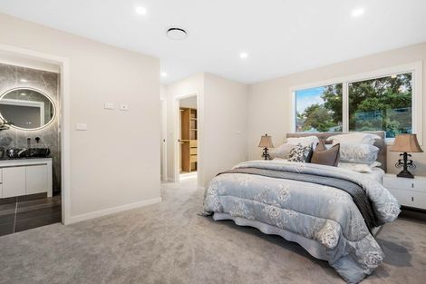 Photo of property in 1/58 Matipo Road, Mairangi Bay, Auckland, 0630