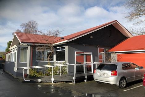 Photo of property in 440 Papanui Road, Strowan, Christchurch, 8052