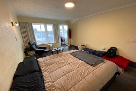 Photo of property in 327 Adelaide Road, Newtown, Wellington, 6021