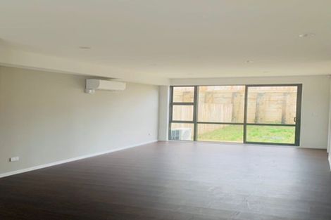 Photo of property in 4 Karoro Road, Flat Bush, Auckland, 2019