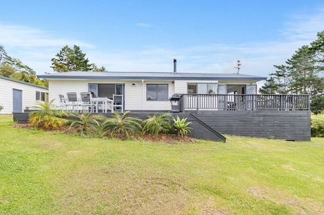 Photo of property in 822 Ponga Road, Opaheke, Papakura, 2584