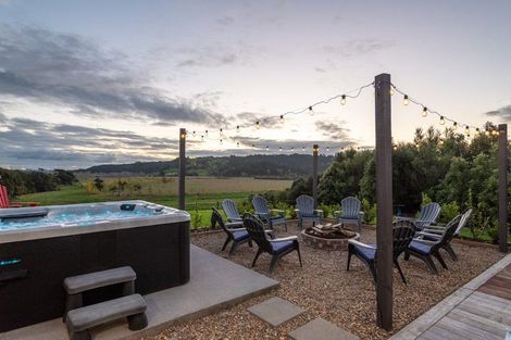 Photo of property in 14 Awatiro Drive, Kaukapakapa, 0871