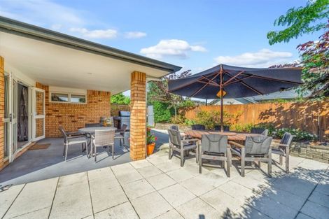 Photo of property in 18 Wiltshire Drive, Huntington, Hamilton, 3210