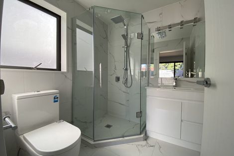 Photo of property in 6c Tiroroa Avenue, Te Atatu South, Auckland, 0610