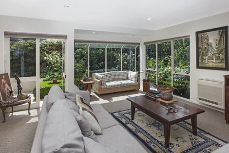 Photo of property in 5/33 Holly Road, St Albans, Christchurch, 8014