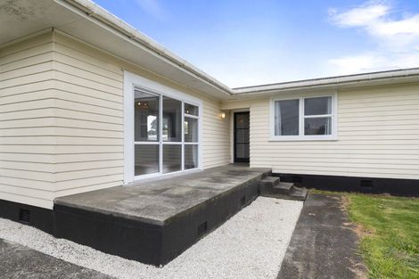 Photo of property in 3 Clifton Street, Bulls, 4818