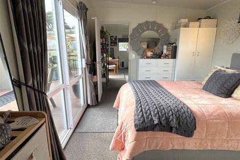 Photo of property in 2 Coakley Street, Blaketown, Greymouth, 7805