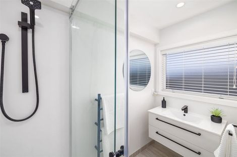 Photo of property in 8/58 Papanui Road, Merivale, Christchurch, 8014