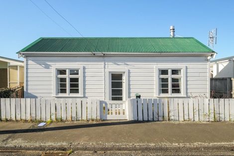 Photo of property in 15 Osmond Street, South Dunedin, Dunedin, 9012