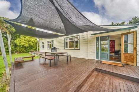 Photo of property in 1347 Camerons Line, Aorangi, Feilding, 4775