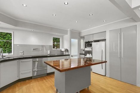 Photo of property in 2/9 Tawa Street, Tawa, Wellington, 5028