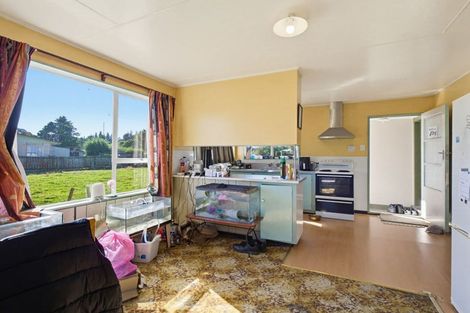Photo of property in 22 Carlson Street, Dannevirke, 4930