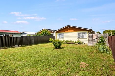 Photo of property in 35 Power Street, Levin, 5510