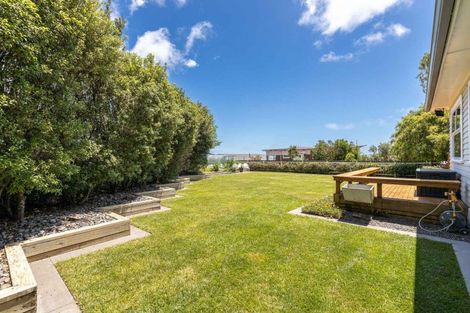 Photo of property in 10 Margaret Place, Merrilands, New Plymouth, 4312