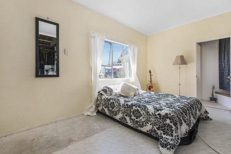 Photo of property in 7 Elmira Place, Browns Bay, Auckland, 0630