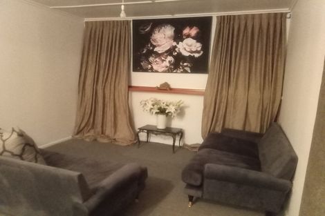 Photo of property in 75a Glendale Road, Glen Eden, Auckland, 0602