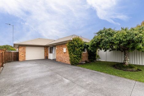 Photo of property in 34 Avondale Road, Taradale, Napier, 4112