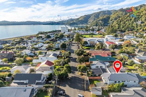 Photo of property in 57 Oroua Street, Eastbourne, Lower Hutt, 5013