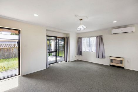 Photo of property in 57b Williams Street, Cambridge, 3434