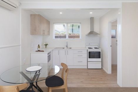 Photo of property in 2/11 Heathcote Street, Woolston, Christchurch, 8023