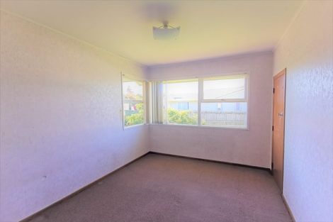 Photo of property in 34 Ferguson Street, Manurewa East, Auckland, 2102