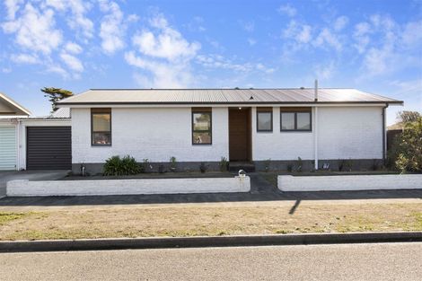 Photo of property in 35 Pandora Street, North New Brighton, Christchurch, 8083