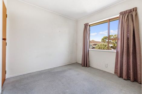 Photo of property in 4173 Great North Road, Glen Eden, Auckland, 0602