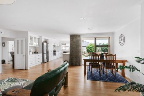 Photo of property in 69 Athfield Drive, Bethlehem, Tauranga, 3110